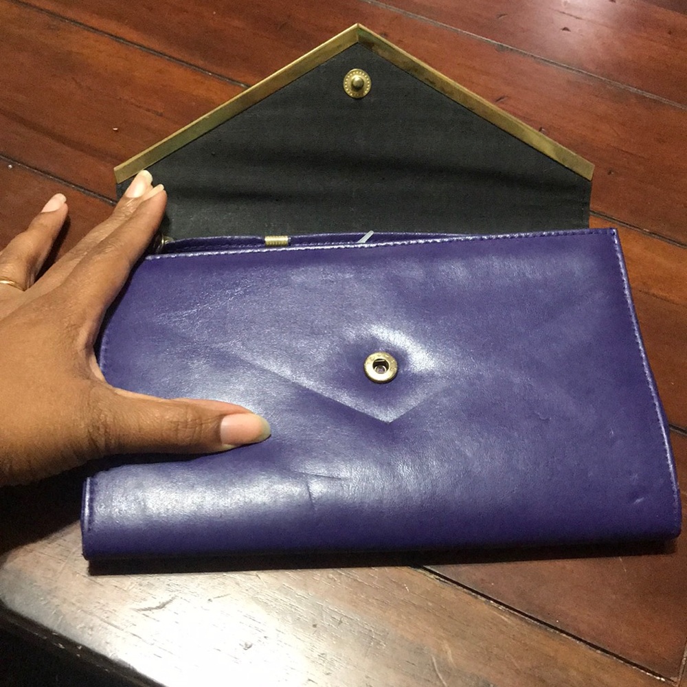 VINTAGE ENVELOPE CLUTCH - Picture 3 of 7
